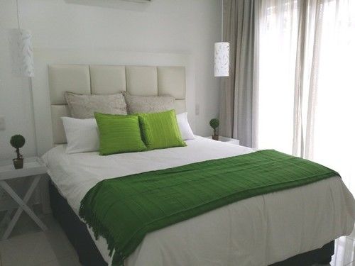 Bed and Breakfast 34 On Milkwood 11