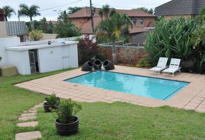 Bed and Breakfast 34 On Milkwood 18