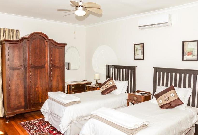 Pension 50 College Drive B&b 16