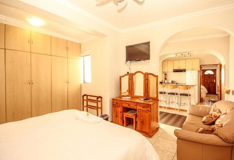 Pension 50 College Drive B&b 3