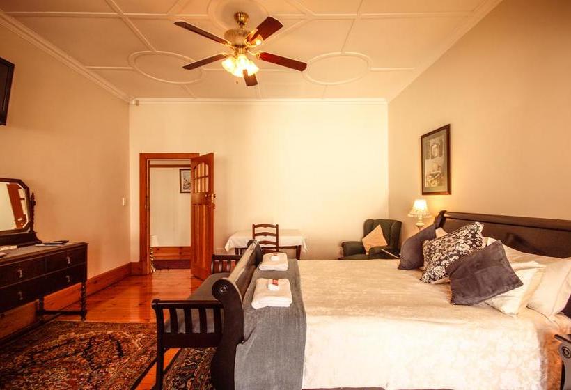 Pension 50 College Drive B&b 7