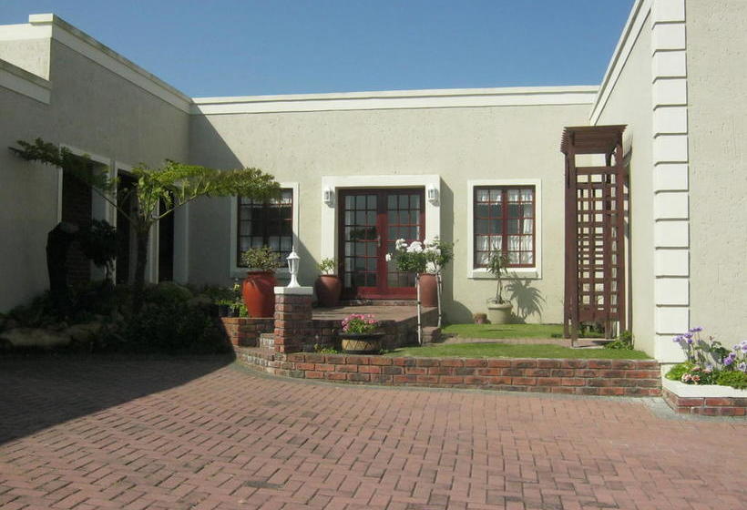 Green Pastures Bed And Breakfast