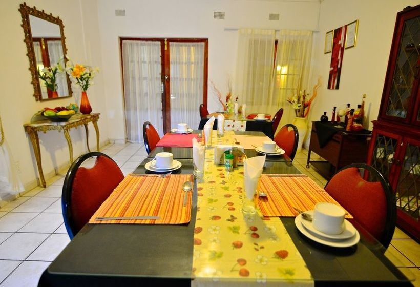 Pension Lalamo Guest House 18