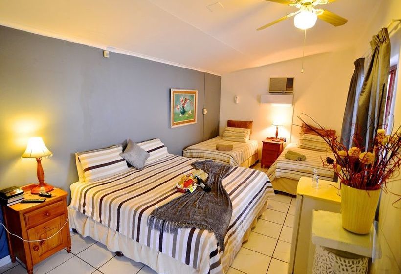 Pension Lalamo Guest House 4