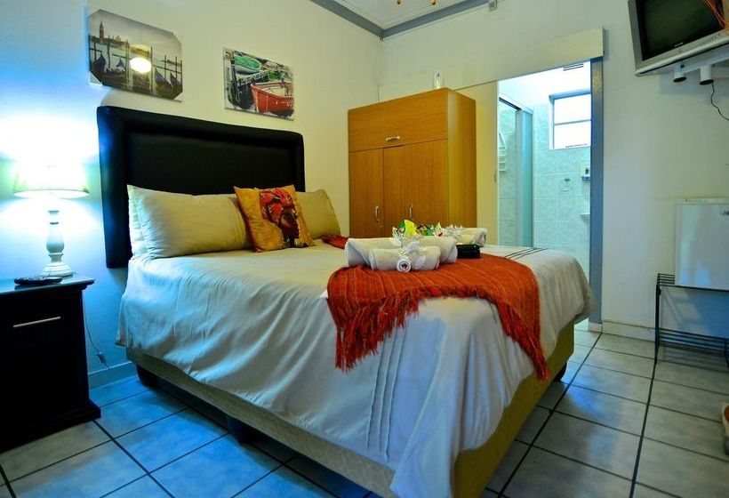 Pension Lalamo Guest House 5