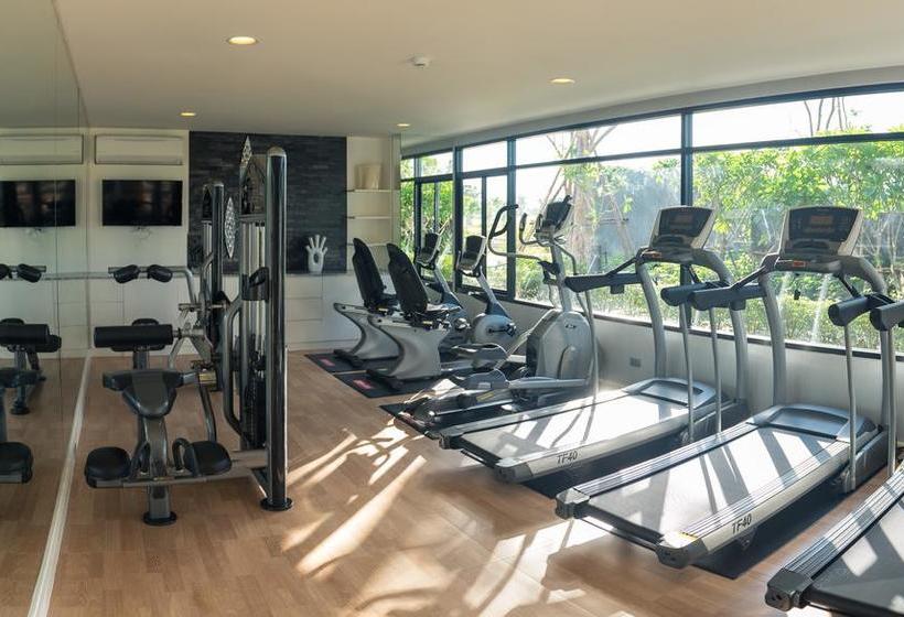 Hotel North Hill City Resort 4