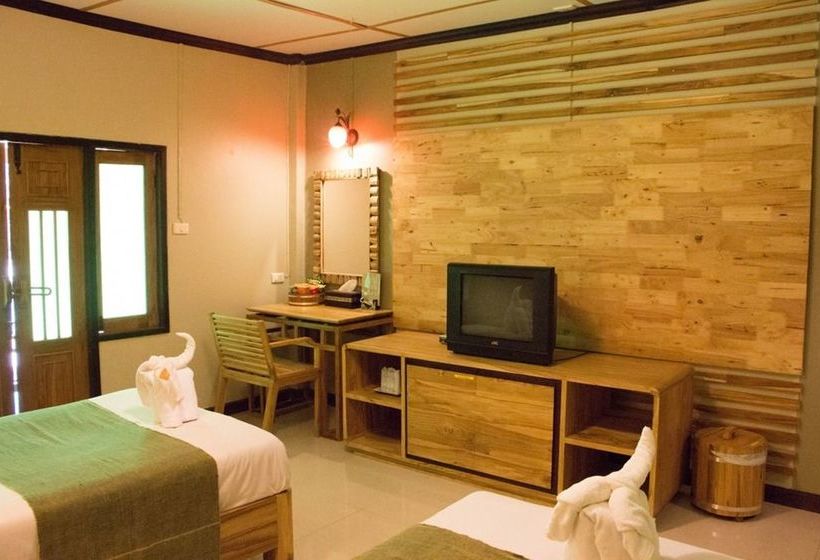 Hotel Baan Plai Doi Resort 15