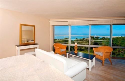 Pension Sunshowers Plett 7