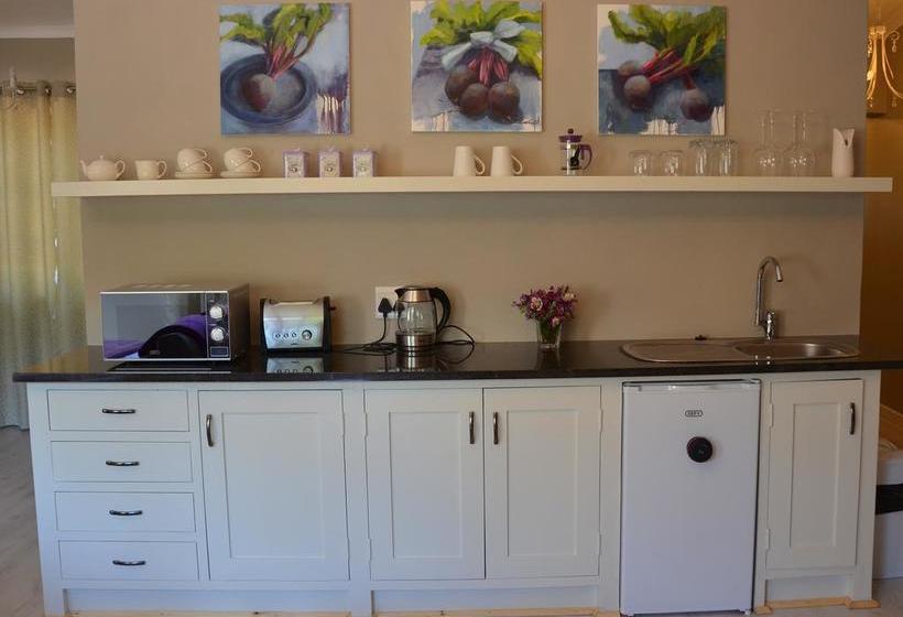 Pension By The Way Guesthouse 15