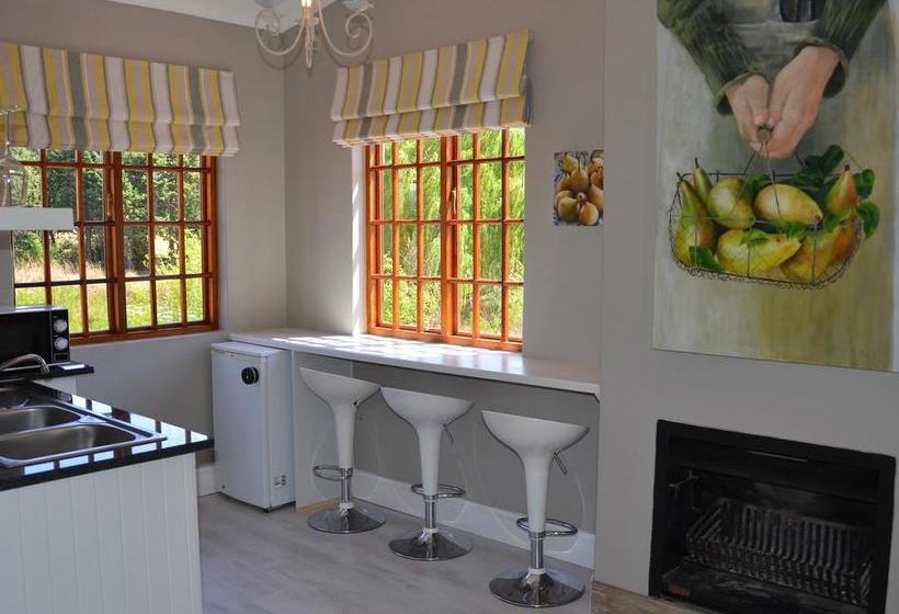 Pension By The Way Guesthouse 16