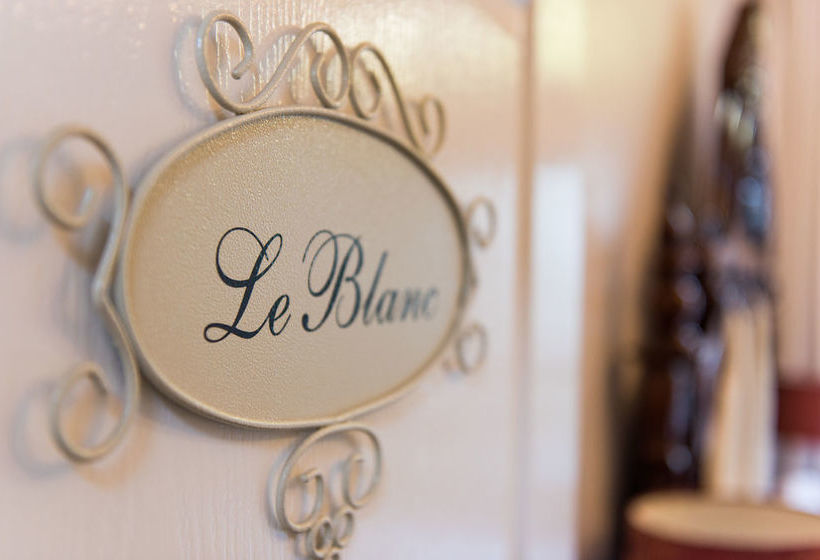 Bed and Breakfast Atlantic Ocean View Guest House 13