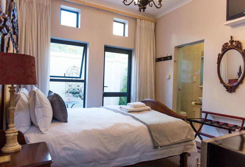 Bed and Breakfast Atlantic Ocean View Guest House 5