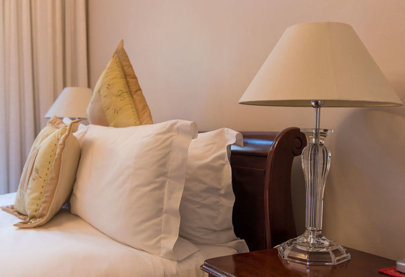 Bed and Breakfast Atlantic Ocean View Guest House 9