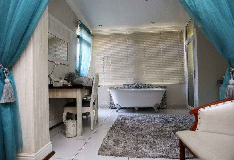 Pension Oleander Guest House 12