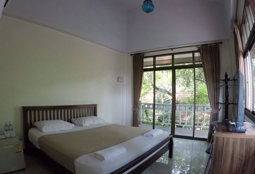 Hotel The Old Palace Resort 1