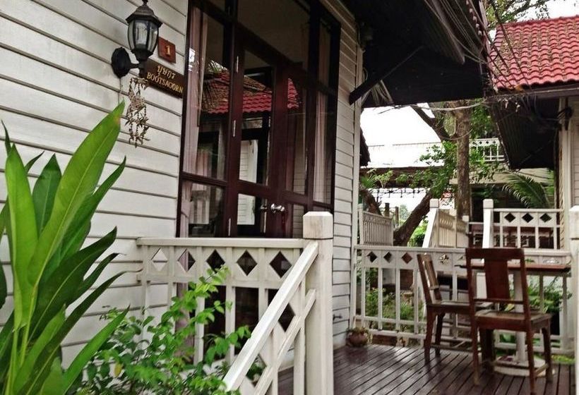 Hotel The Old Palace Resort 16