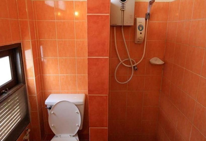 Hotel The Old Palace Resort 8