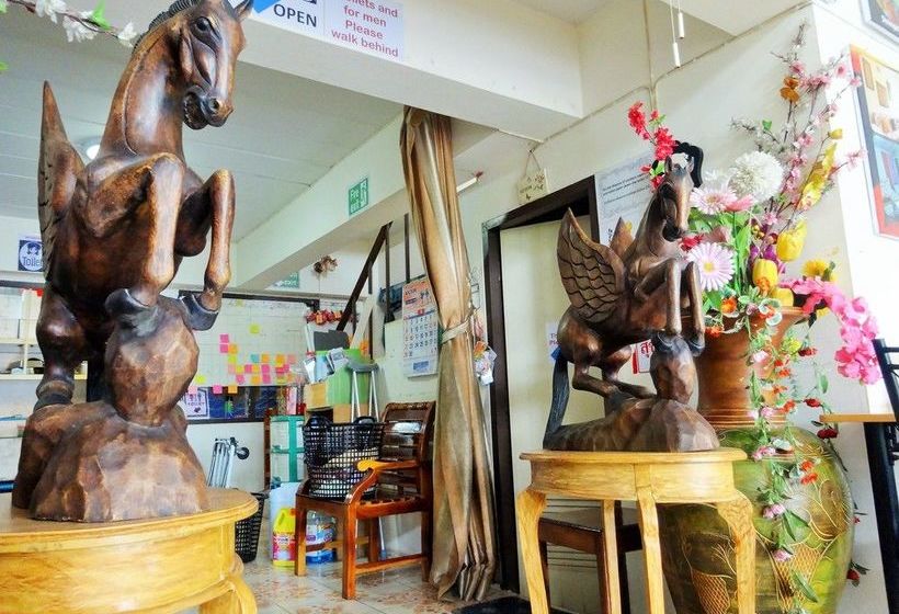 Hostel Baan One Love Ayutthaya 1