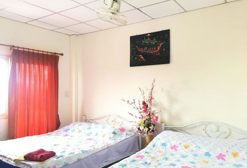 Hostel Baan One Love Ayutthaya 16