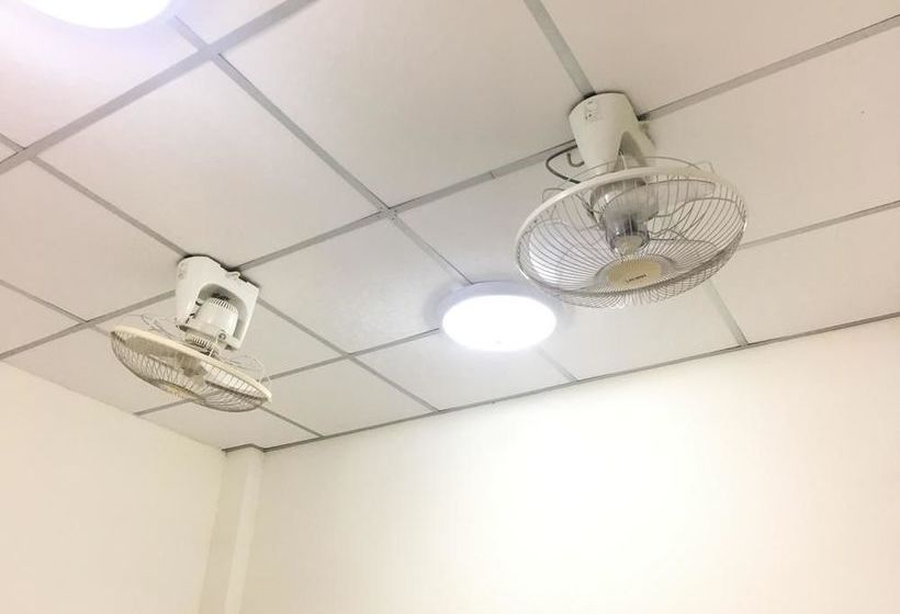 Hostel Baan One Love Ayutthaya 17