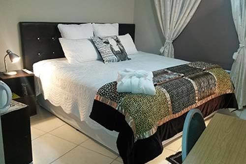 Pension 7 On Kloof 3