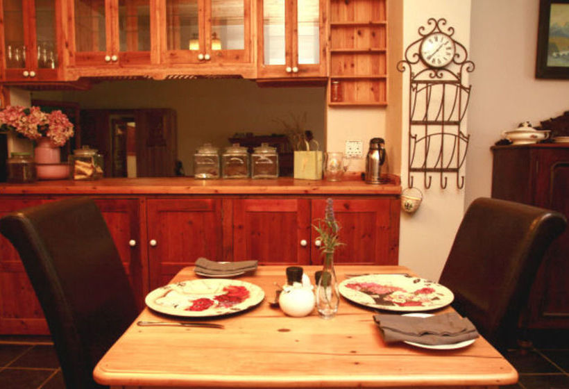 Bed and Breakfast Caledon 23 Country House 10