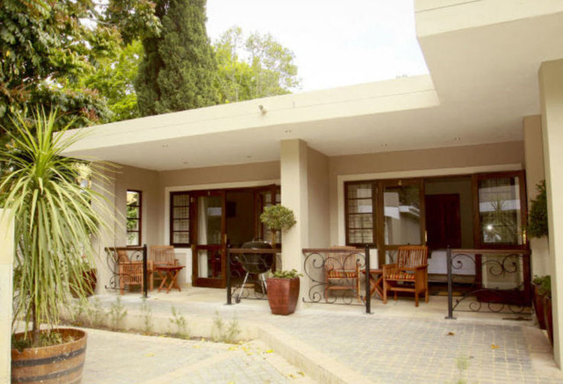 Bed and Breakfast Caledon 23 Country House 17