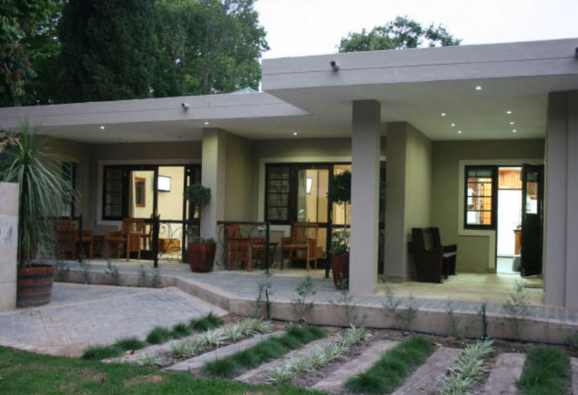 Bed and Breakfast Caledon 23 Country House 20