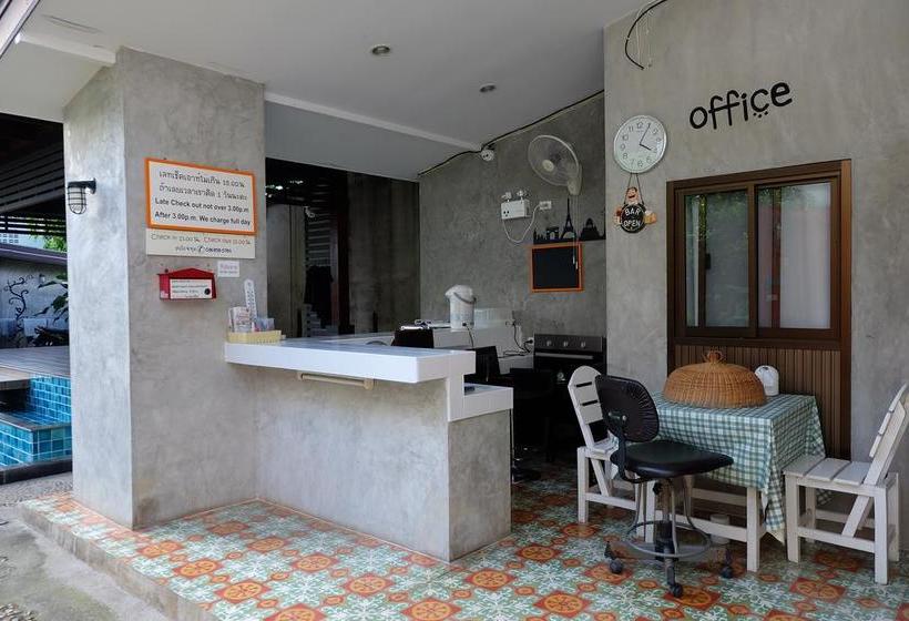 Pension Baan Ma Feung Guesthouse 10