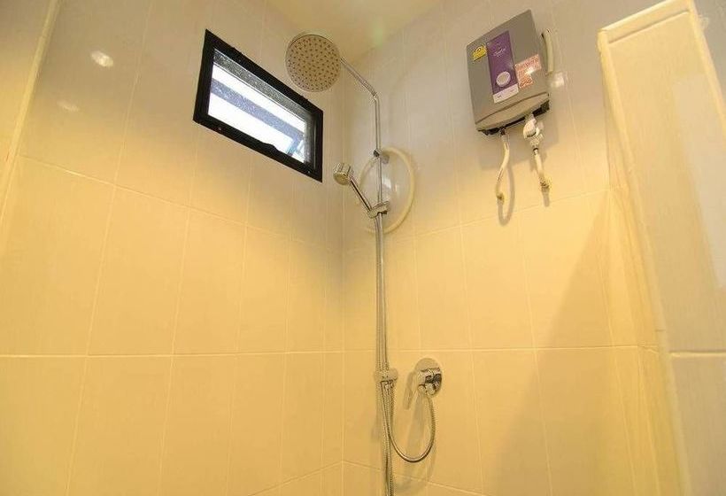 Pension Ban U Thong Accommodations 16