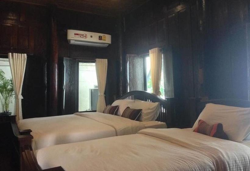 Pension Ban U Thong Accommodations 2