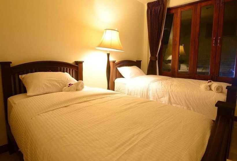 Pension Ban U Thong Accommodations 5