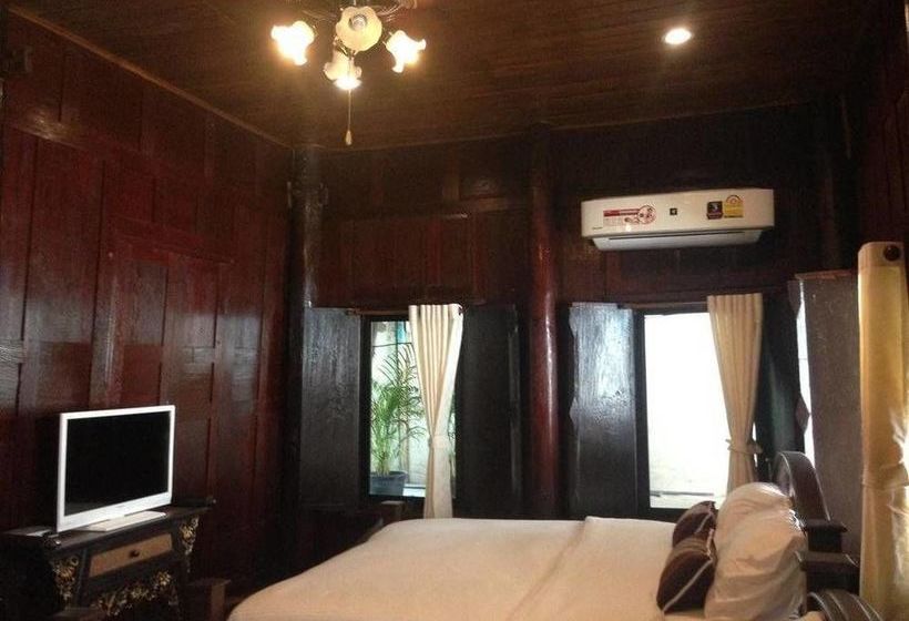 Pension Ban U Thong Accommodations 9