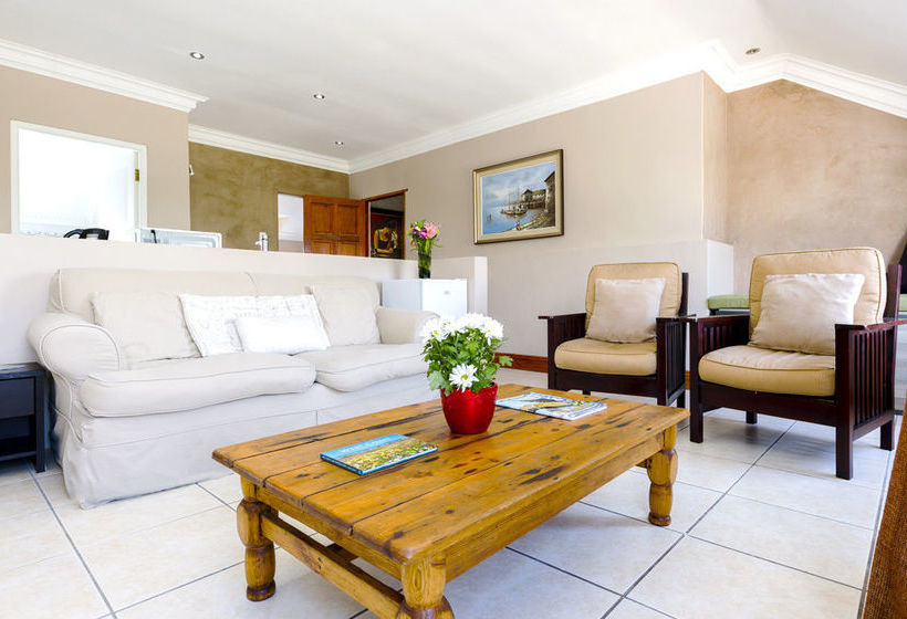 Pension Holiday Guesthouse Langebaan 16