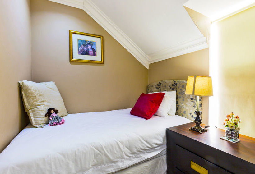 Pension Holiday Guesthouse Langebaan 17