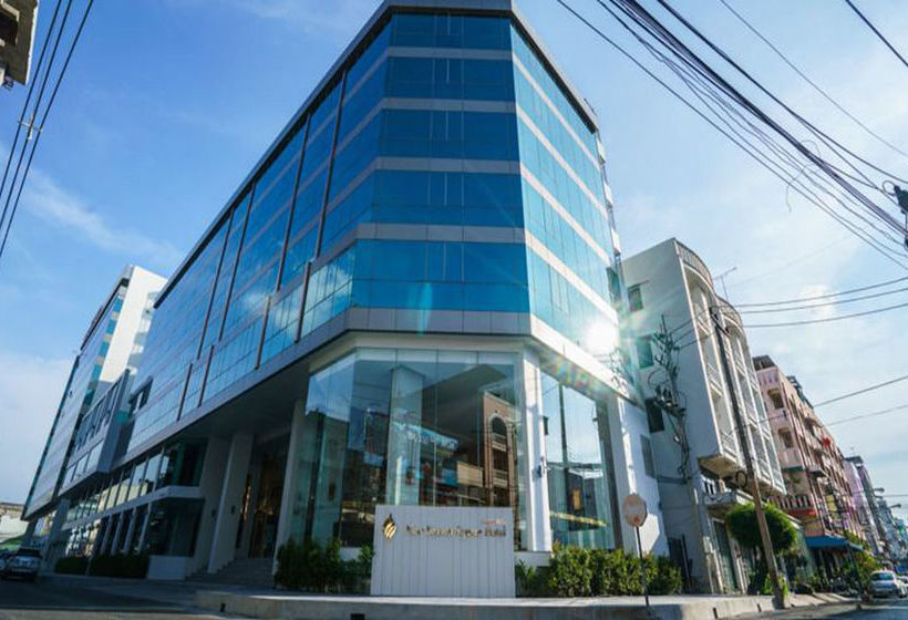 Hotel New Season Square 19