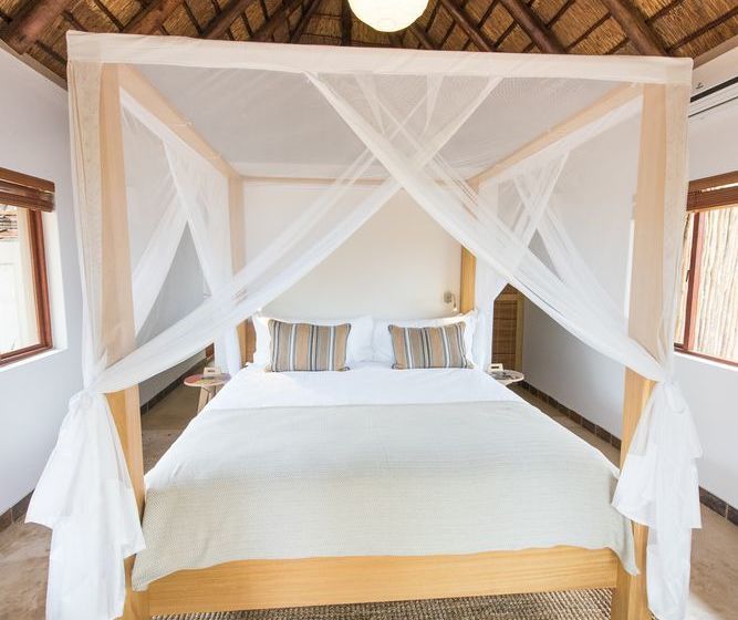Hotel Unembeza Boutique Lodge 17