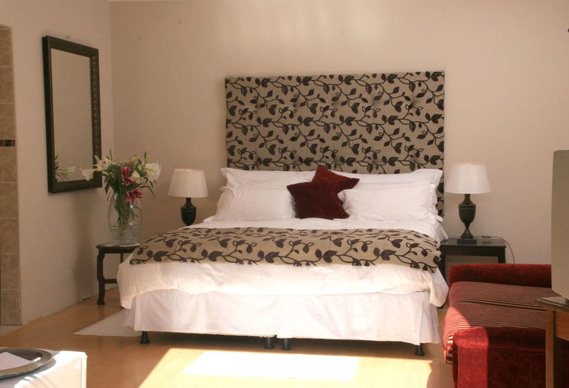 Pension 15 On Penguin Guest House 11