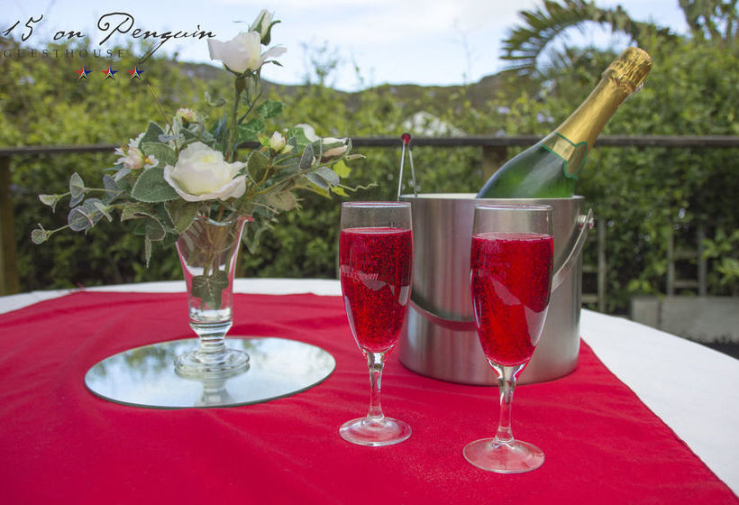 Pension 15 On Penguin Guest House 7