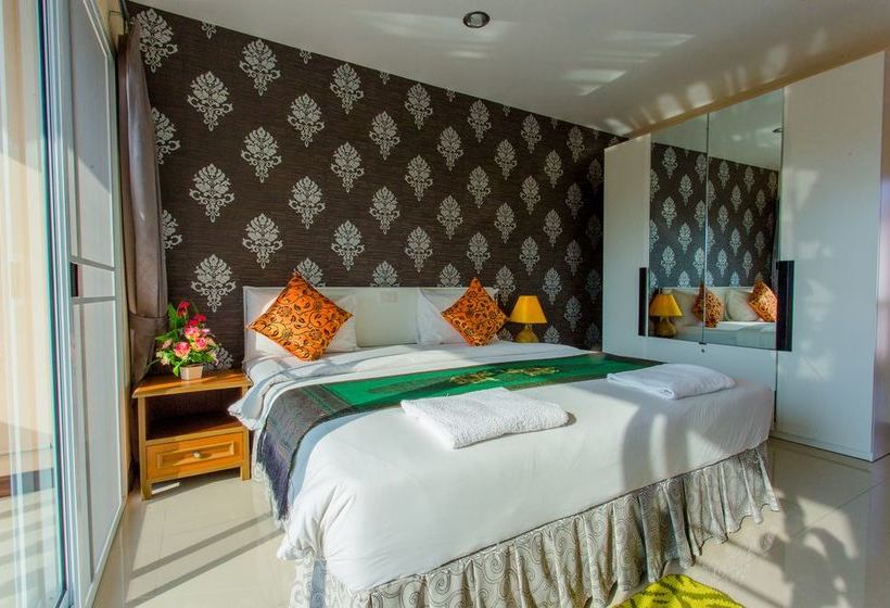 Hotel Surin Sunset 14