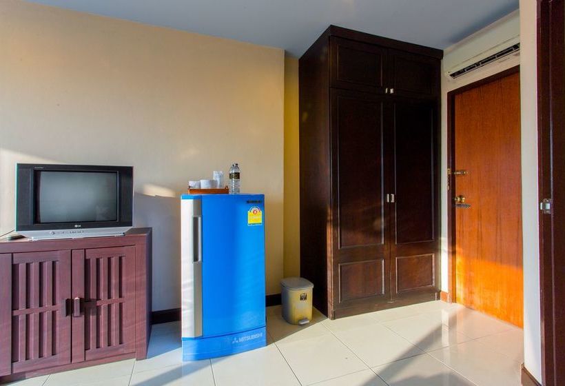 Hotel Surin Sunset 18