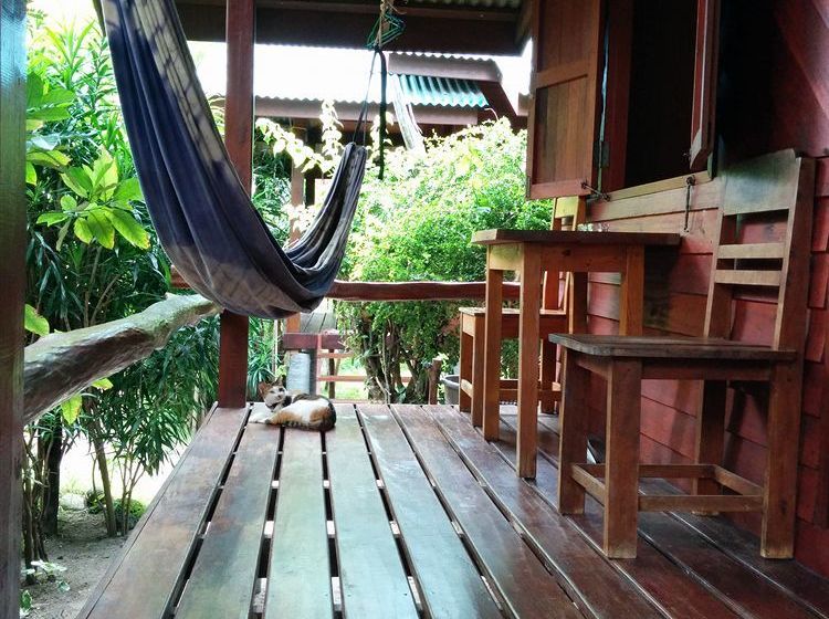 Resort Dolphin Bungalows 7