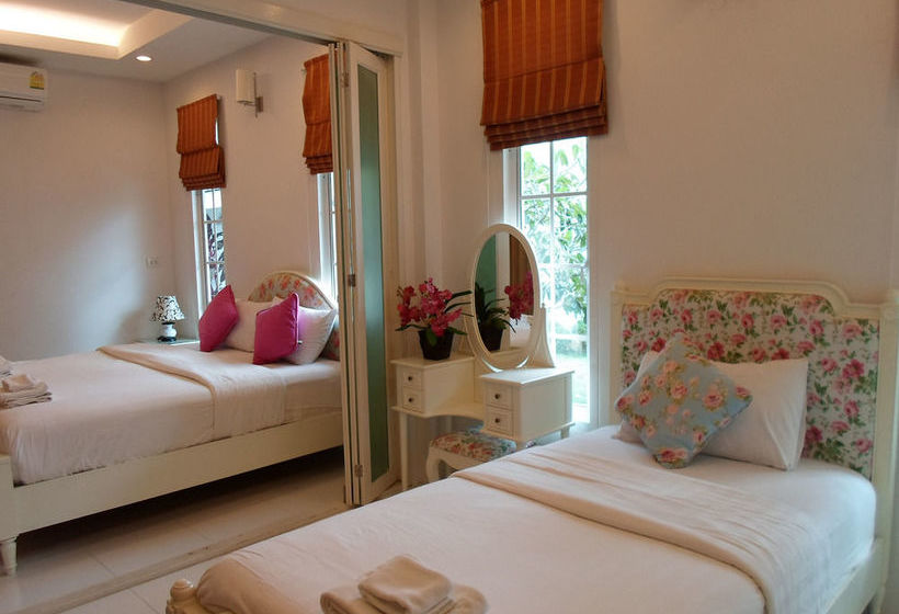 Hotel Janrapat Resort & Spa 11