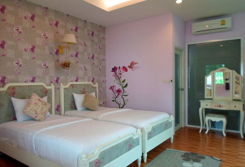 Hotel Janrapat Resort & Spa 8