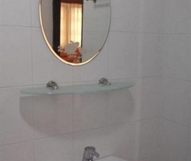 Resort Double Duke Bungalows 14