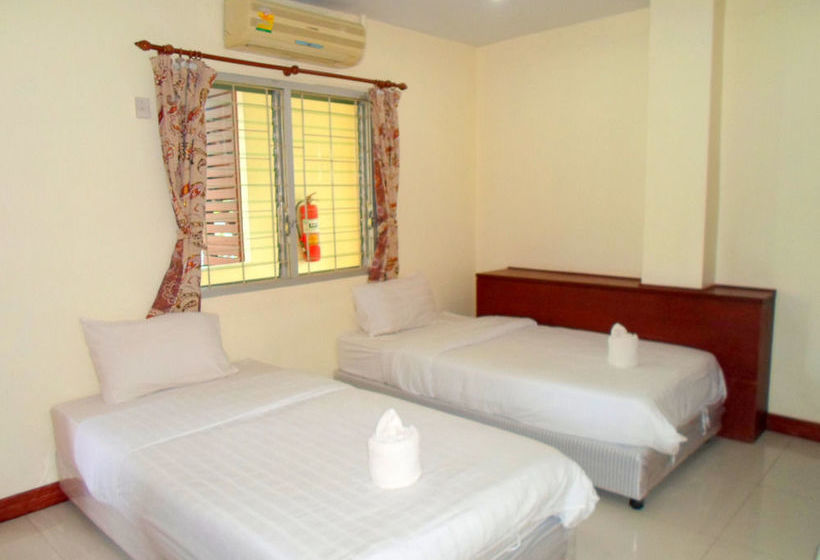 Hotel S Vittayakorn Apartment 3