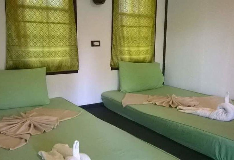 O Sole Mio Beachfront Resort 11