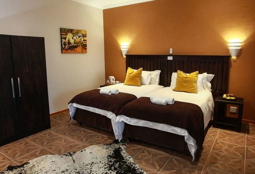 Pension Woodlands Guest House 14