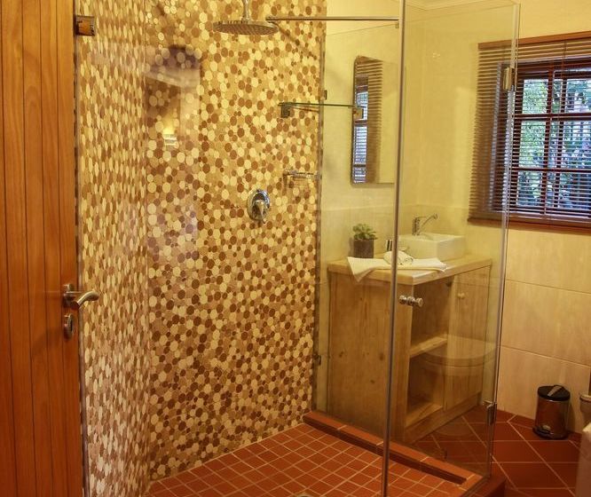 Pension Woodlands Guest House 20