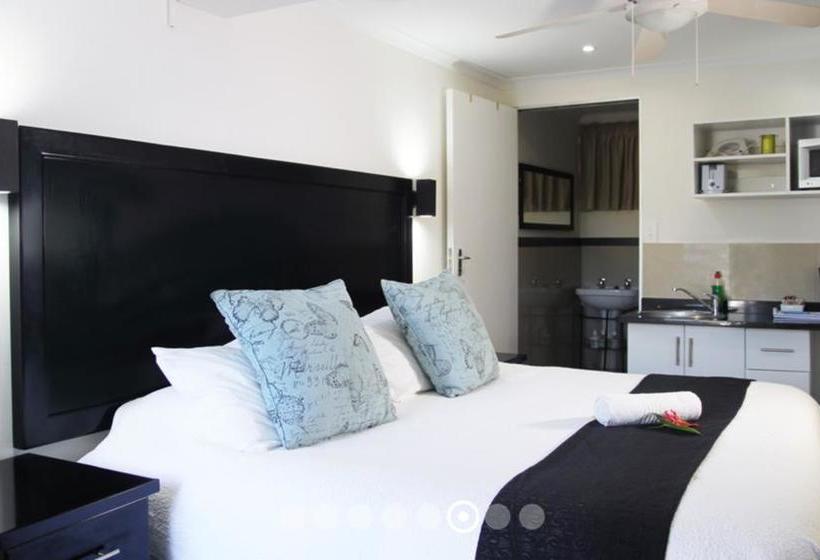 Pension Beside Still Waters 1